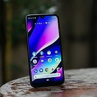 รีวิว Wiko View3 สมาร์ทโฟนจอใหญ่ 6.26 นิ้ว ชูโรงด้วยกล้องหลัง 3 เลนส์ มี Super Wide-Angle พร้อมแบตฯ อึดสุด 4,000 mAh