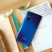 รีวิว Vivo V15 Pro พลิกโฉมกล้องหน้าดีไซน์ Pop-Up 32 ล้านพิกเซล จอกว้างคมชัด จัดเต็มกล้องหลัง AI Triple Camera 