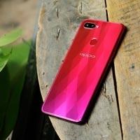 รีวิว OPPO F9 หน้าจอรอยบากหยดน้ำ โดดเด่นด้วยฝาหลังสะท้อนแสงลายกลีบดอกไม้ ซีรี่ย์ F รุ่นแรกที่รองรับ VOOC Flash Charge