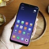 รีวิว Xiaomi Mi 8 ฉลองครบ 8 ปีด้วยสมาร์ทโฟนตัวท็อปของค่าย มีสแกนหน้า 3 มิติ พร้อมกล้องหลังคู่ AI และ Dual GPS ตัวแรกของโลก