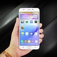 รีวิว Samsung Galaxy J7 Prime หน้าจอ 5.5 นิ้ว ครอบทับกระจก 2.5D สแกนลายนิ้วมือได้ พร้อม Ram 3GB, Rom 32GB แบตฯ 3300 mAh 