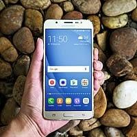 รีวิว Samsung Galaxy J7 เวอร์ชั่น 2 อัพสเปกขึ้น รองรับ VoLTE รันบนแอนดรอยด์ 6.0 ถ่ายภาพได้จุใจด้วยหน่วยความจำ 16GB+32GB วางจำหน่าย 8,900 บาท