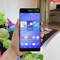 รีวิว Sony Xperia C5 Ultra สมาร์ทโฟนหน้าจอ IPS FHD ขนาด 6 นิ้ว ขอบหน้าจอสุดบาง กล้องหน้า-หลัง 13 ล้านพิกเซล รันบน Android OS 5.0 