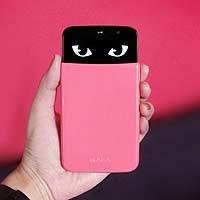 รีวิว LG AKA สมาร์ทโฟนเครื่องแรกที่สื่ออารมณ์ผ่านดวงตา ด้วยฟีเจอร์ AKA EYES ดีไซน์น่ารักสีสดใส