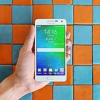 รีวิว Samsung Galaxy A5 แฟบเล็ตตัวเครื่องทำจากโลหะ จอกว้าง 5 นิ้ว CPU Quad Core และกล้องหน้า 5 ล้าน สำหรับคนชอบเซลฟี่