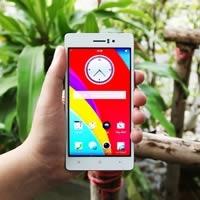 รีวิว OPPO R5 แฟบเล็ตหน้าจอ Full HD กว้าง 5.2 นิ้ว CPU Octa Core ตัวเครื่องบางเพียง 4.85 มม. และมีเทคโนโลยี VOOC ชาร์จแบตเต็มเร็วขึ้น