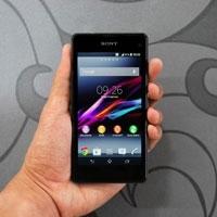 รีวิว Sony Xperia Z1 Compact แอนดรอยด์โฟนรูปทรงกะทัดรัด จอแสดงผลคมชัด 4.3 นิ้ว พร้อมคุณสมบัติกันน้ำ/กันฝุ่น