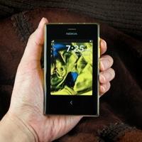 รีวิว Nokia Asha 503 โทรศัพท์สีสันโดดเด่นภายใต้กรอบใส หน้าจอกว้าง 3 นิ้ว แชะ แชร์ไว ทันใจกว่าเดิม