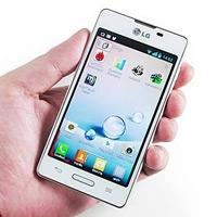 รีวิว LG Optimus L5 II แอนดรอยด์สมาร์ทโฟนหน้าจอ 4 นิ้ว พร้อมไฟปุ่มกด Home หลายสีสัน