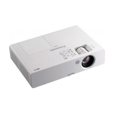 Panasonic Portable LCD Projector รุ่น PT-LB3EA