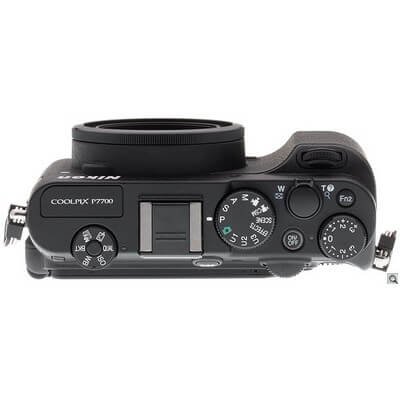 Nikon Coolpix P7700