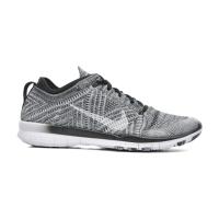 Nike Free TR Flyknit Sneakers