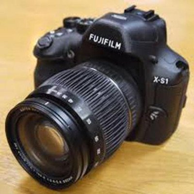 Fuji X-S1