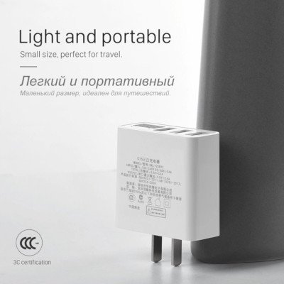 Hoco Adapter 3 port 3.0A with LED display รุ่น C15