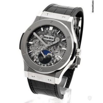 Hublot Classic Fusion Aerofusion Moonphase Watch