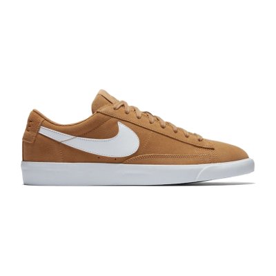 Nike SB Blazer Low Skateboarding Shoes