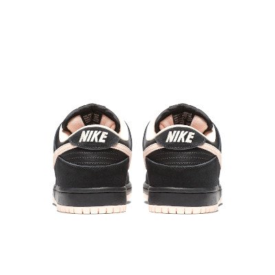 Nike SB Dunk Low Pro Skateboarding Shoes