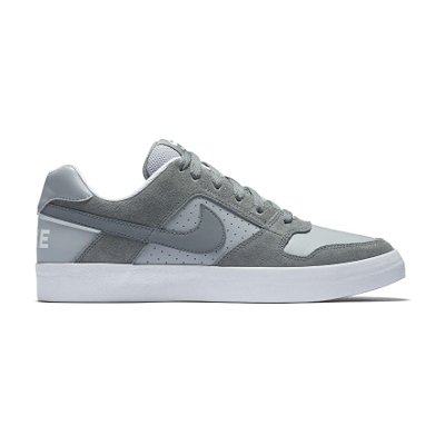 Nike SB Delta Force Vulc Skateboarding Shoes