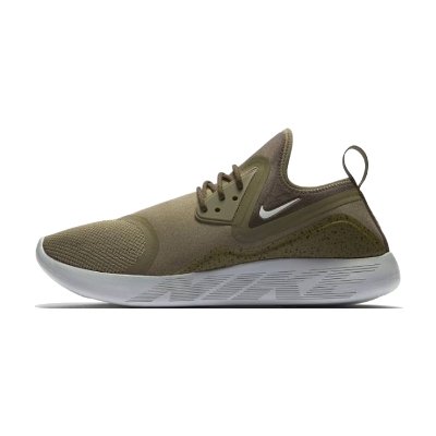 Nike LunarCharge Essential Lifestyle Shoes