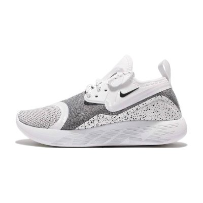 Nike LunarCharge Essential Lifestyle Shoes