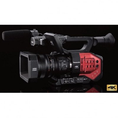 Panasonic Fixed lens 4K Camcorder รุ่น AG-DVX200