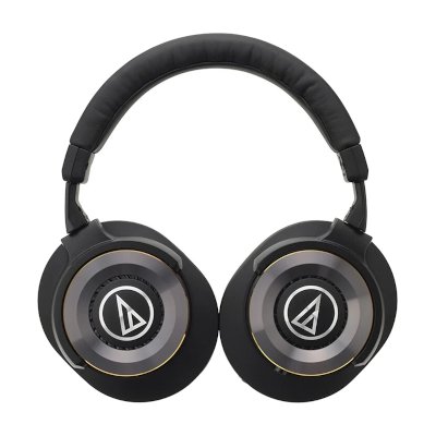 Audio-Technica Solid Bass Over-Ear Headphones with In-line Mic & Control หูฟัง รุ่น ATH-WS1100iS
