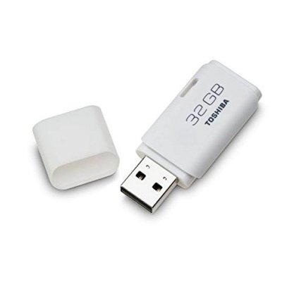 Toshiba Hayabusa TransMemory USB Flash Drive 32GB U202