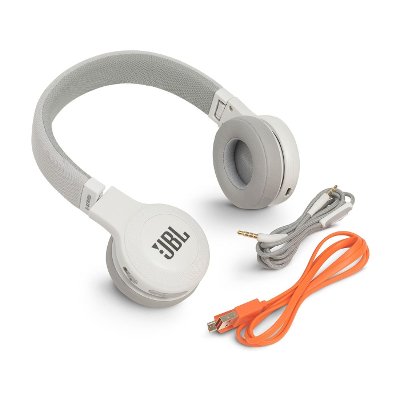 JBL Wireless On-Ear Headphones หูฟังไร้สาย รุ่น E45BT