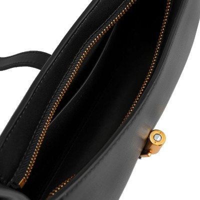 Charles & Keith Cesia Metallic Accent Shoulder Bag กระเป๋าสะพายไหล่