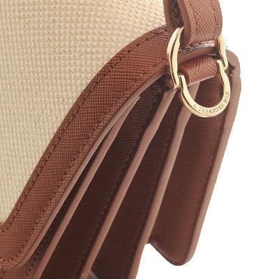 A Treasure Box Layer M กระเป๋าสะพายข้าง