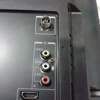 Toshiba LED TV ทีวี ขนาด 24 นิ้ว รุ่น 24P1300VT