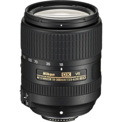 Nikon AF-S DX 18-300MM. F/3.5-6.3 G ED VR