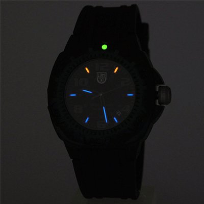 นาฬิกา LUMINOX รุ่น 0201.BO Men SENTRY 0200 Series Watch