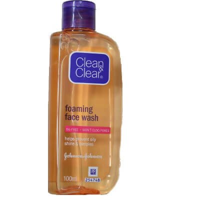 คลีน แอนด์ เคลียร์ เอสเซนเชียล โฟมมิ่ง เฟเชียล วอช สบู่เหลว ล้างหน้า 100มล. (Clean & Clear Essentials Foaming Facial Wash 100ml)