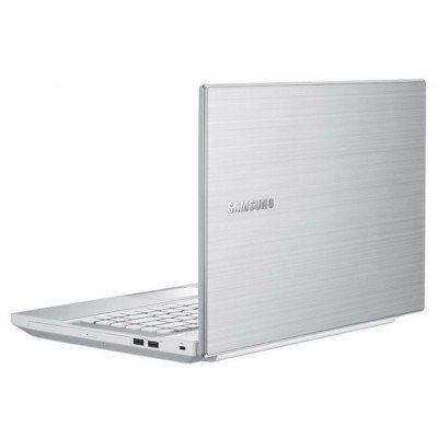 Samsung Series 3 NP300V4Z